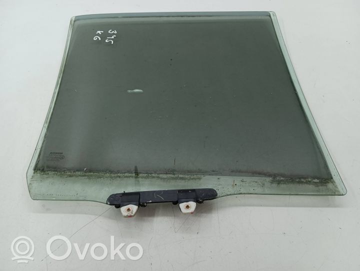 Honda CR-V Rear door window glass 43R007951