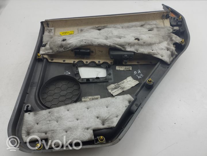 Jeep Grand Cherokee (WK) Takaoven verhoilu 5486490