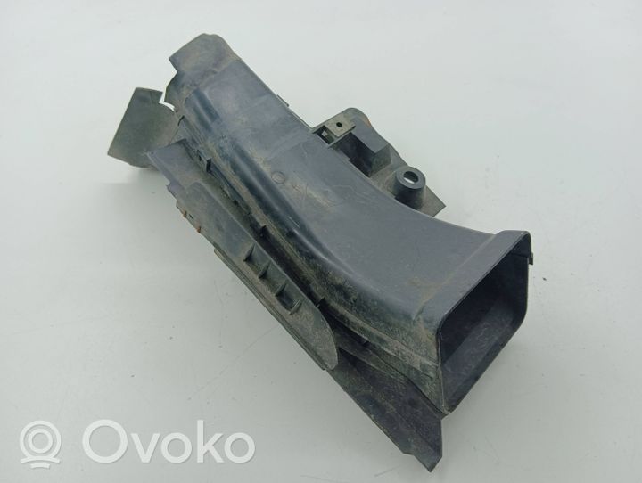 BMW 3 E46 Brake cooling air channel/duct 8197927