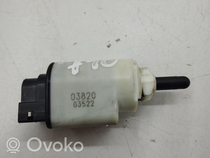 Citroen C5 Aircross Interruttore del pedale del freno 9813503180