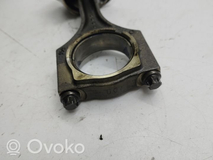 Toyota Avensis T270 Piston avec bielle 250615