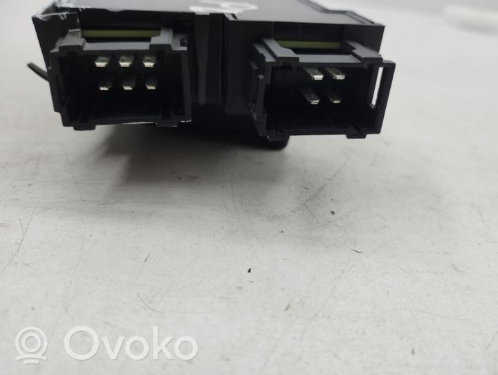 Citroen C5 Aircross Interruttore di controllo del sedile 96666715XT