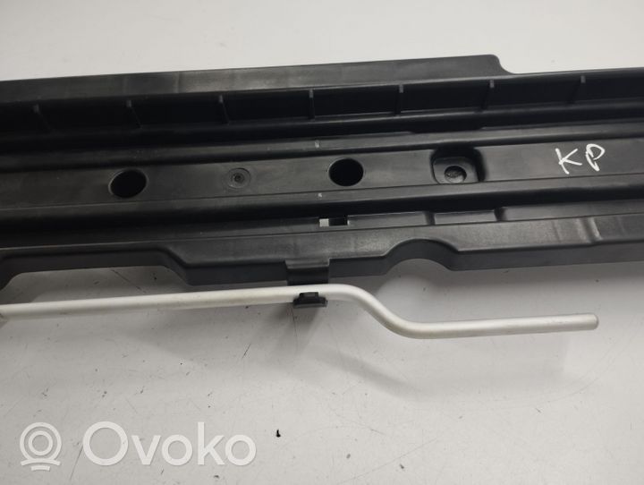 Porsche Cayenne (92A) Altro elemento di rivestimento bagagliaio/baule 7P0863600