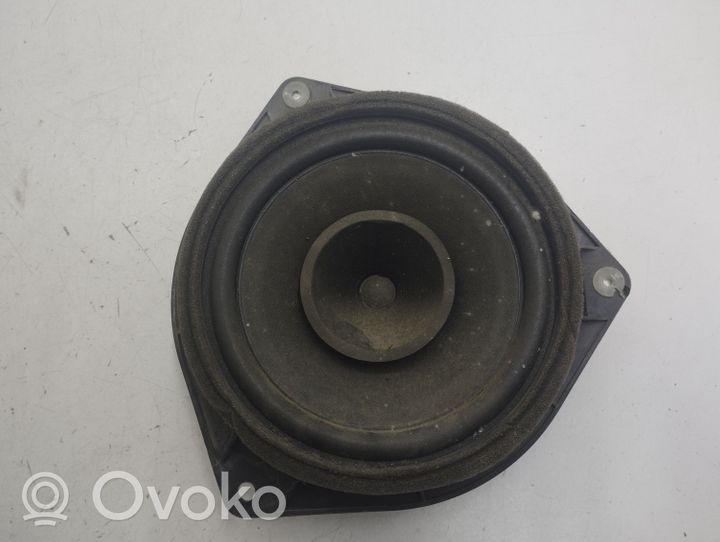 Toyota Corolla E120 E130 Etuoven kaiutin 8616002370