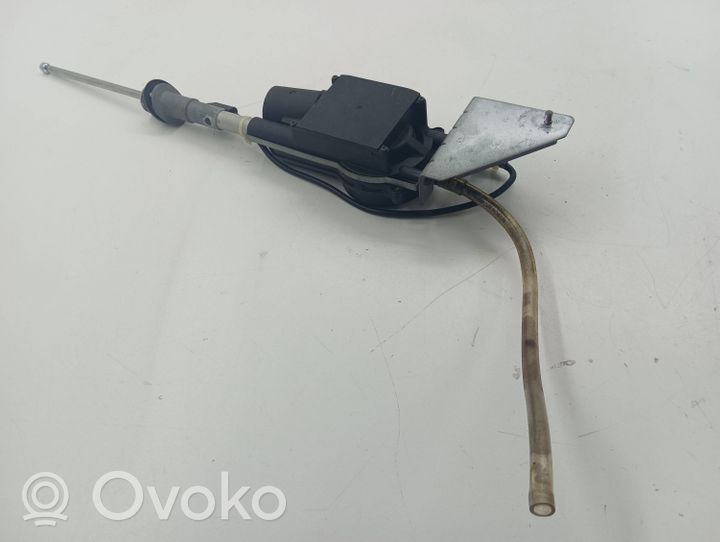 Mazda Xedos 6 Radion antenni 9502000272