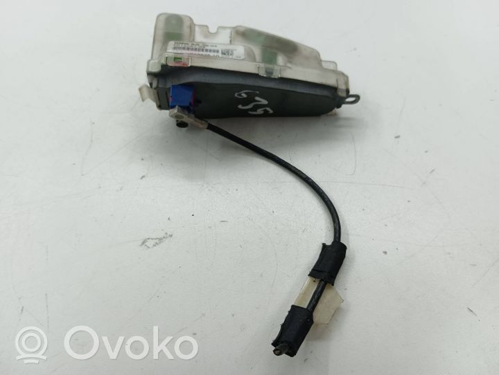 BMW 5 E60 E61 Antenne radio 6913287