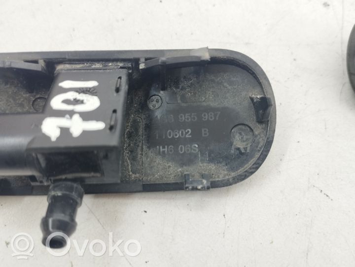 Audi A7 S7 4G Ugello a spruzzo lavavetri per parabrezza 4G8955988