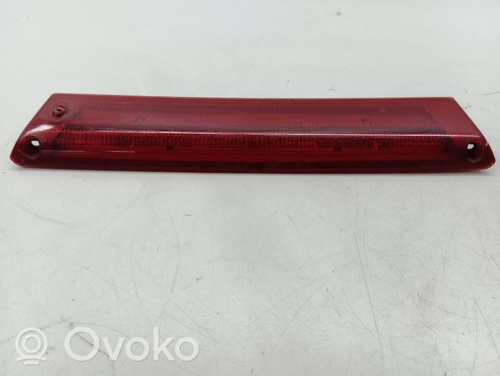 Ford Focus Luce d’arresto centrale/supplementare 8A6113A613