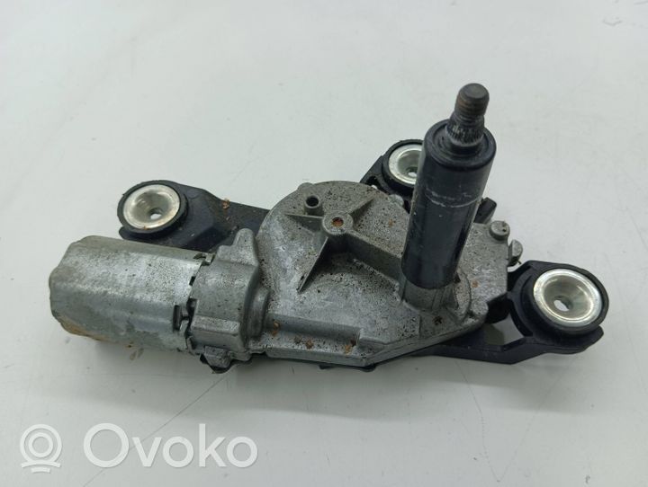 Ford Focus Moteur d'essuie-glace arrière BV6117K441AA