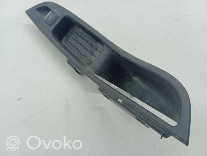 Ford Focus Front door window switch trim BM51A240A40