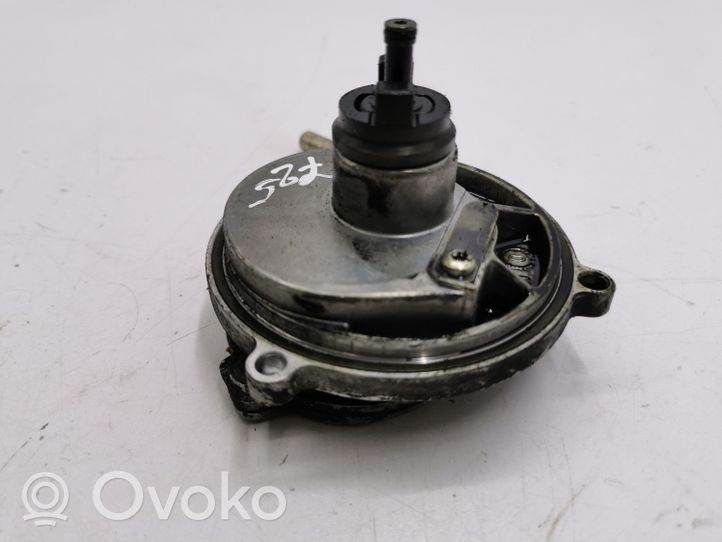 Mercedes-Benz A W168 Alipainepumppu A6682300165