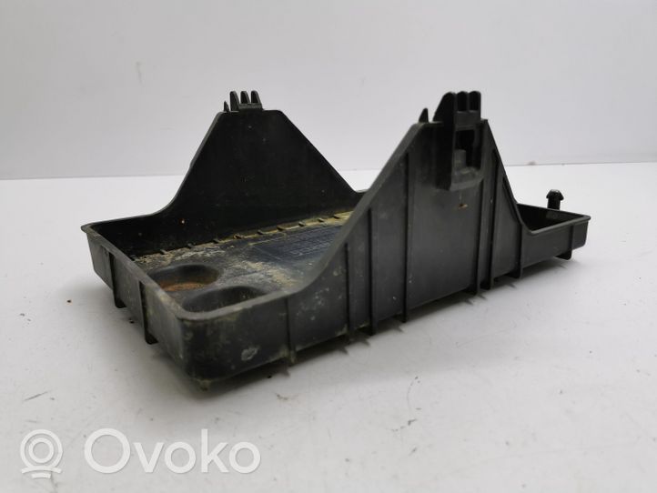 Mazda CX-5 Boîte de batterie KE7056041