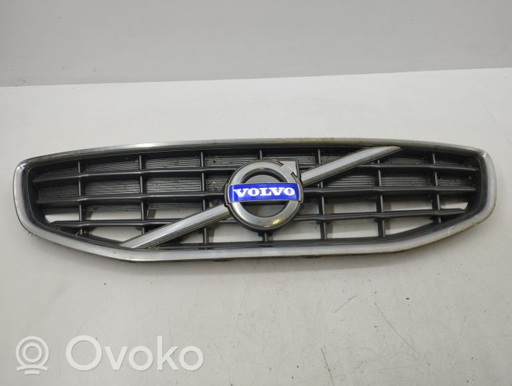 Volvo S60 Grotelės viršutinės 31333692