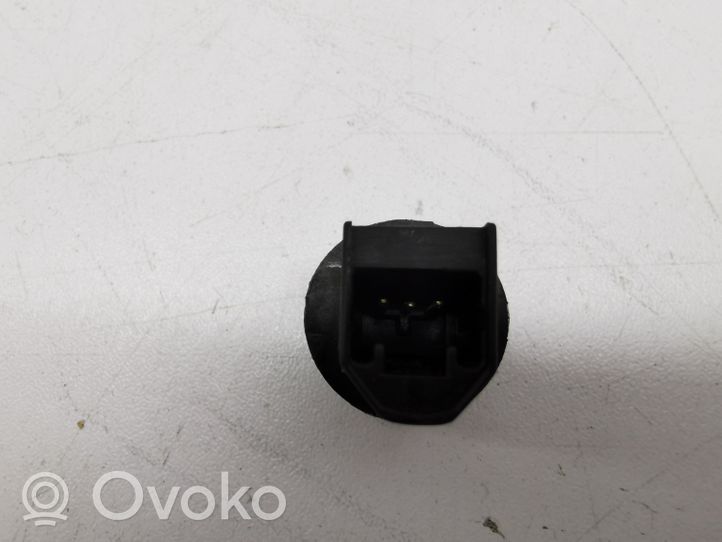 Toyota Avensis T250 Lichtsensor 0774501040