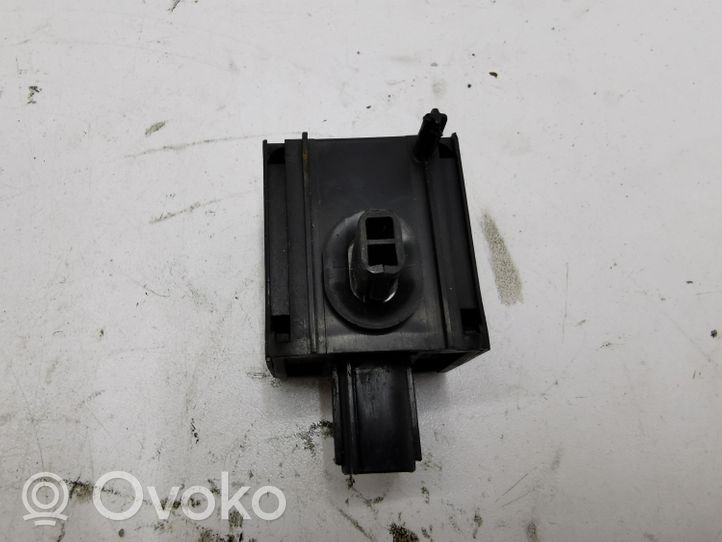 Mazda CX-5 Capteur PDC aide au stationnement KD45676B1