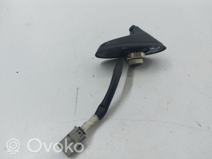 Mazda CX-7 Radio antena 