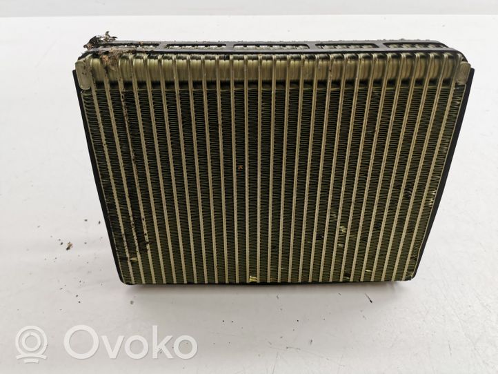 Volvo XC90 Chłodnica nagrzewnicy klimatyzacji A/C 28536B