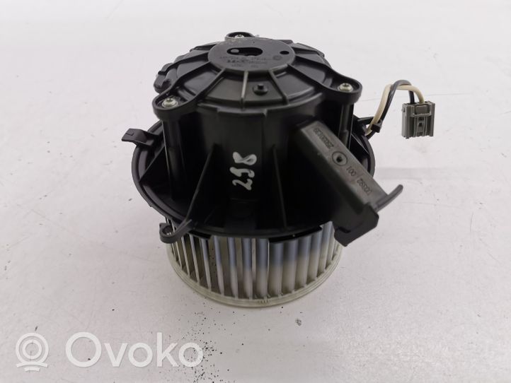 Opel Astra J Heater fan/blower U7254002