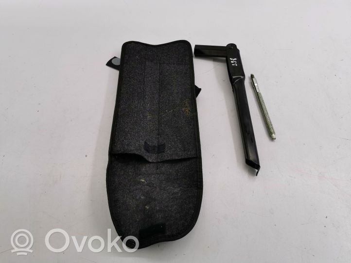 Opel Astra J Įrankių komplektas 13348506