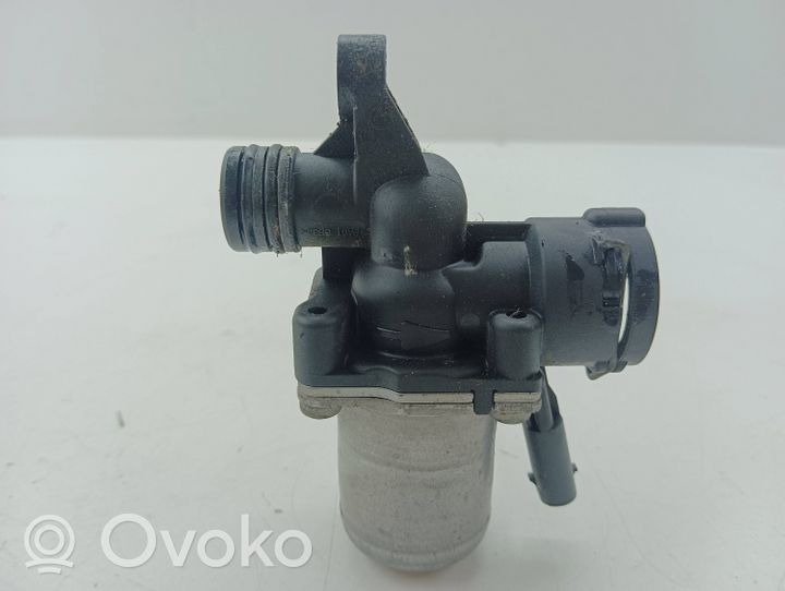 Mercedes-Benz ML W164 Coolant heater control valve A2722000031