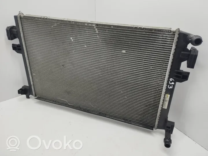 Volkswagen PASSAT B8 Starpdzesētāja radiators 5Q0121251GB