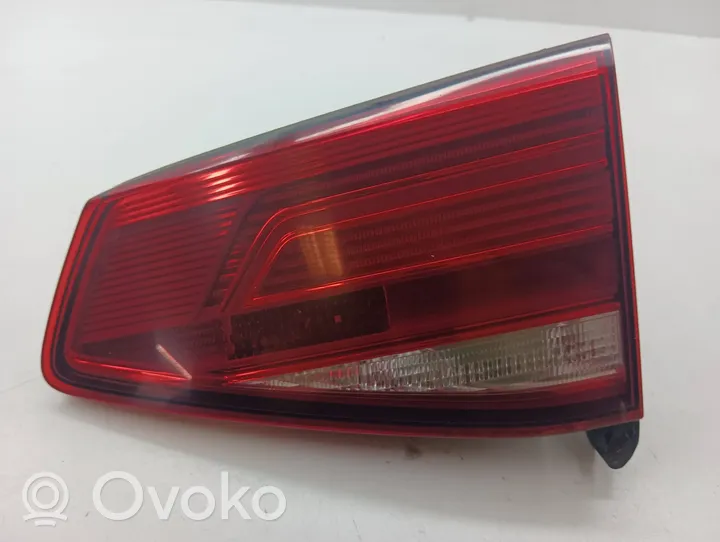 Volkswagen PASSAT B8 Takaluukun takavalot 3G9945094E