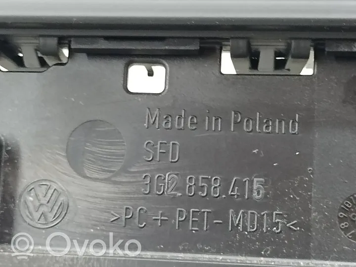 Volkswagen PASSAT B8 Dysze / Kratki środkowego nawiewu deski rozdzielczej 3G2857089