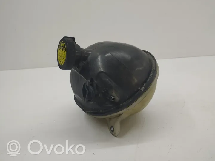 Toyota Corolla E120 E130 Vase d'expansion / réservoir de liquide de refroidissement 51994A0F