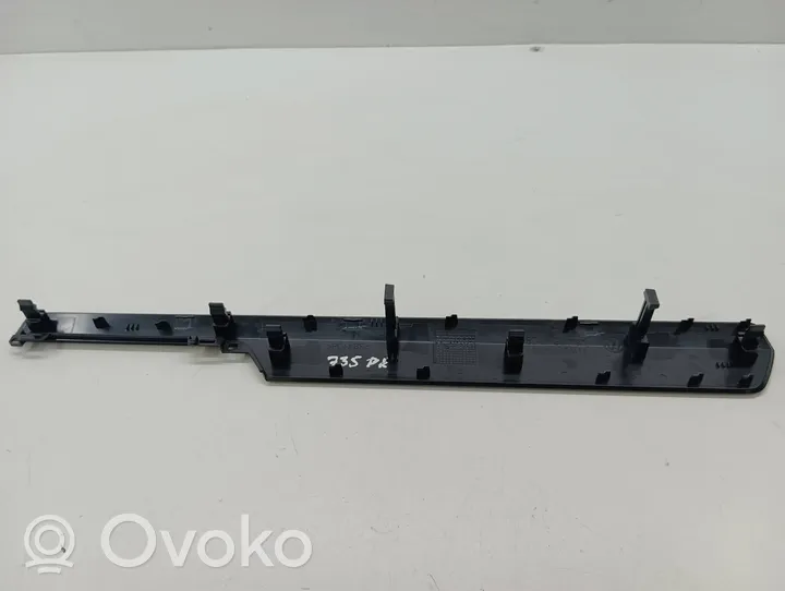 Volkswagen Tiguan Rivestimento del vano portaoggetti del cruscotto 5NC858418