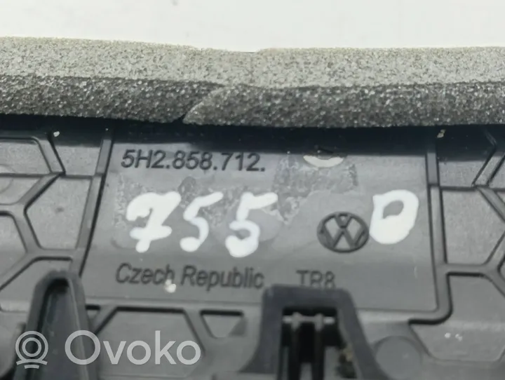 Volkswagen Golf VIII Boczna kratka nawiewu deski rozdzielczej 5H2858712