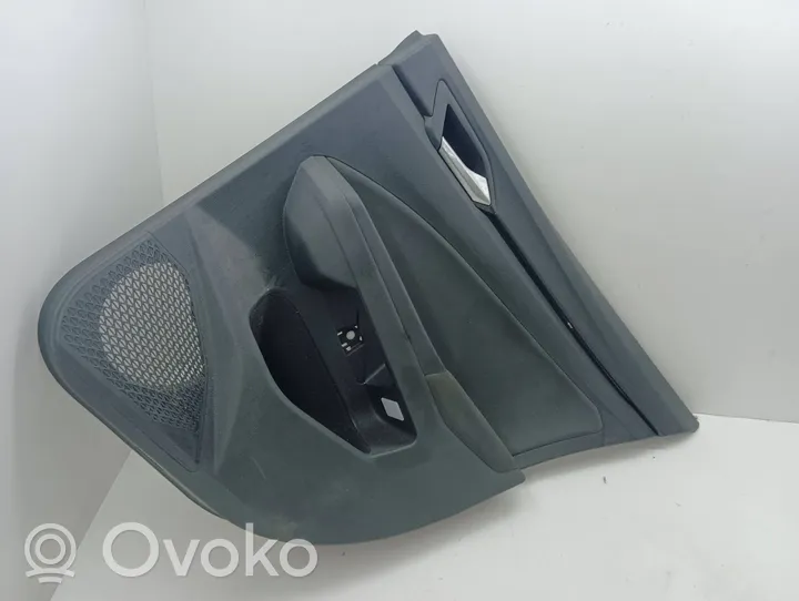 Volkswagen Golf VIII Takaoven verhoilu 5H6867212