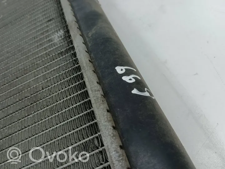 Infiniti FX Dzesēšanas šķidruma radiators 