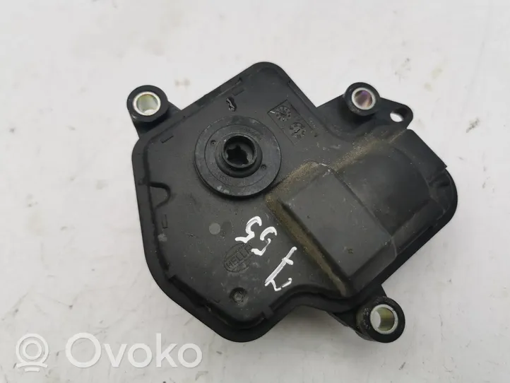 Volkswagen Golf VIII Pompe de circulation d'eau 05E907593