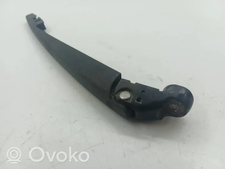 Infiniti FX Rear wiper blade arm 