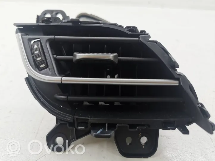 Toyota C-HR Griglia di ventilazione centrale cruscotto 55650F4020