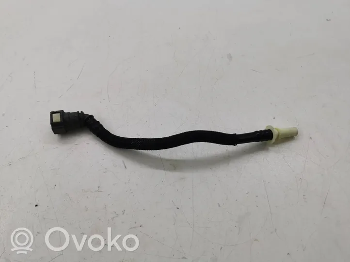 Renault Clio V Tuyau d'alimentation conduite de carburant 