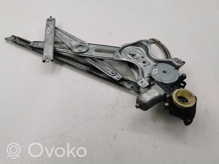 Toyota Auris E180 Alzacristalli della portiera anteriore con motorino 8671002420B