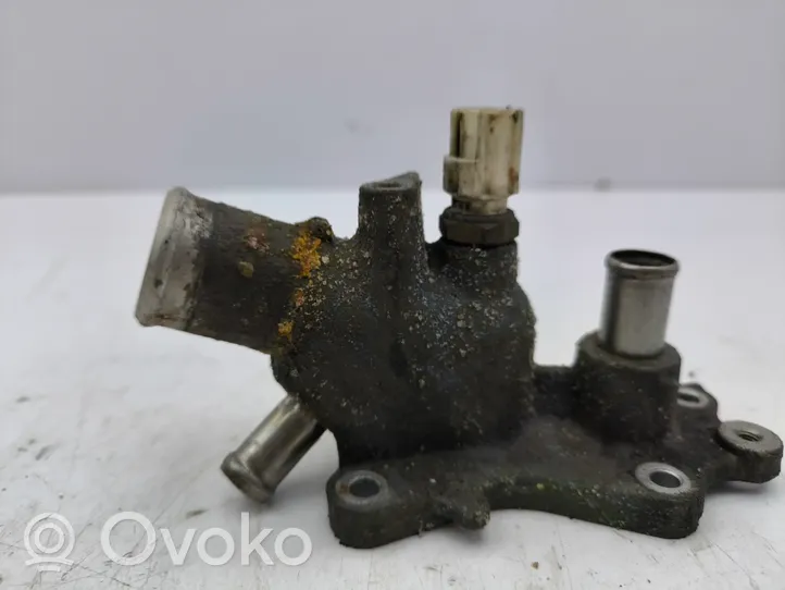 Toyota Yaris Boîtier de thermostat 