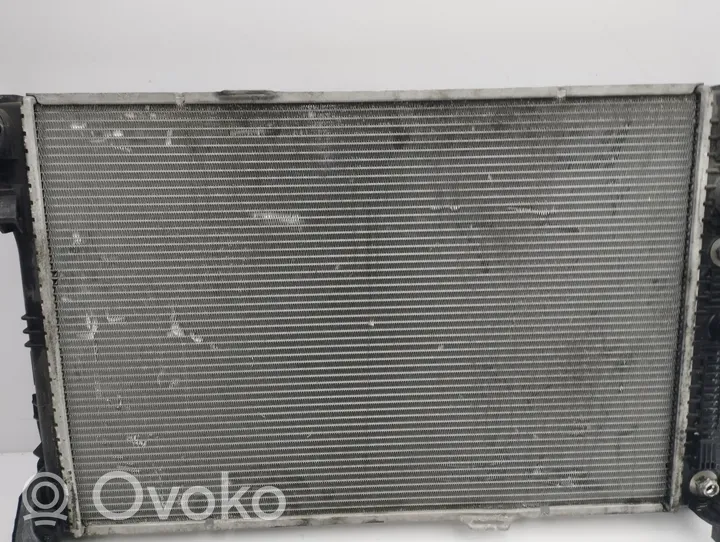 Mercedes-Benz CLS C218 X218 Radiateur de refroidissement A2045003603