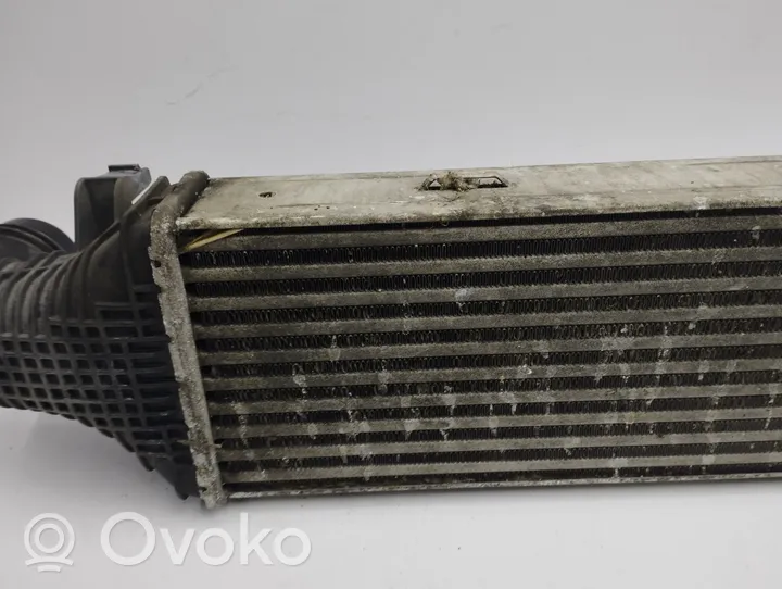 Mercedes-Benz CLS C218 X218 Chłodnica powietrza doładowującego / Intercooler A2045000200