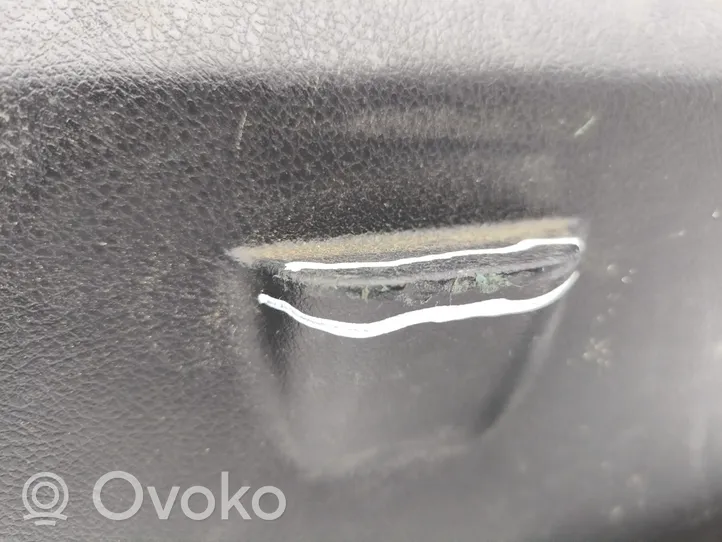 Toyota Yaris Osłona pasa bagażnika 583870D090