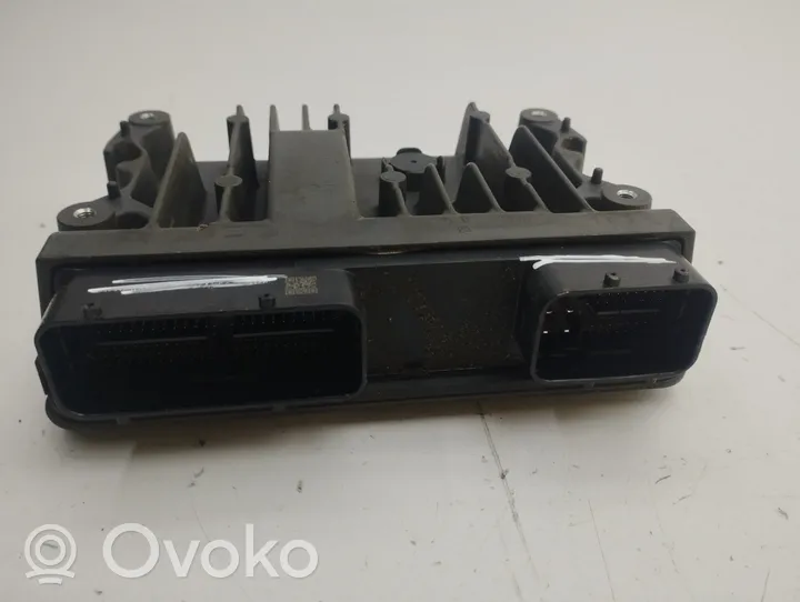 Toyota RAV 4 (XA50) Calculateur moteur ECU 896614A850