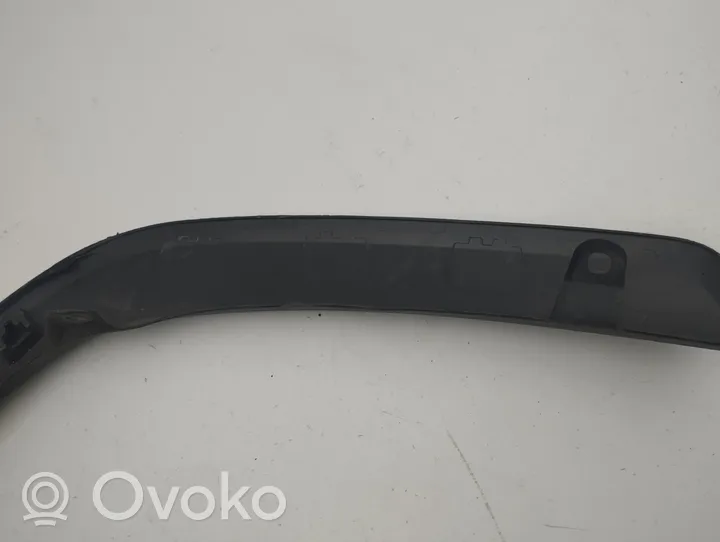 Toyota RAV 4 (XA50) Garniture pour voûte de roue avant 756024216000