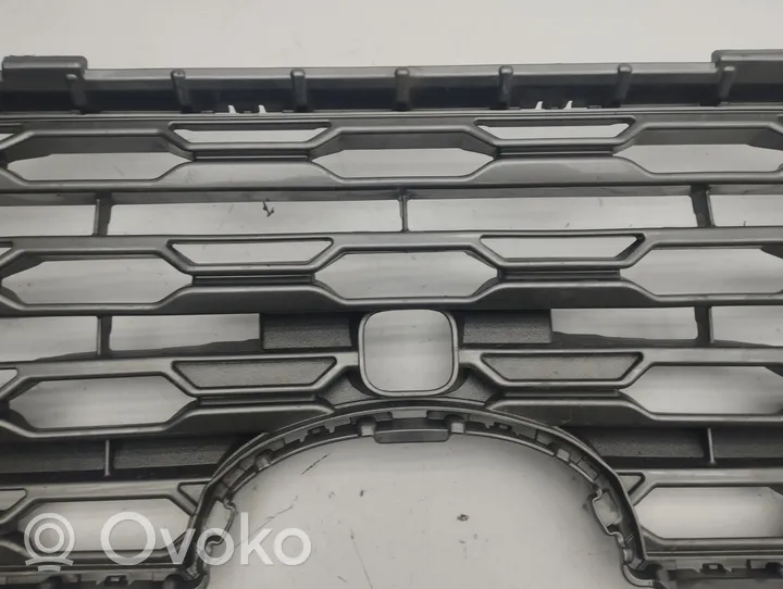 Toyota RAV 4 (XA50) Grille calandre supérieure de pare-chocs avant 5311242190