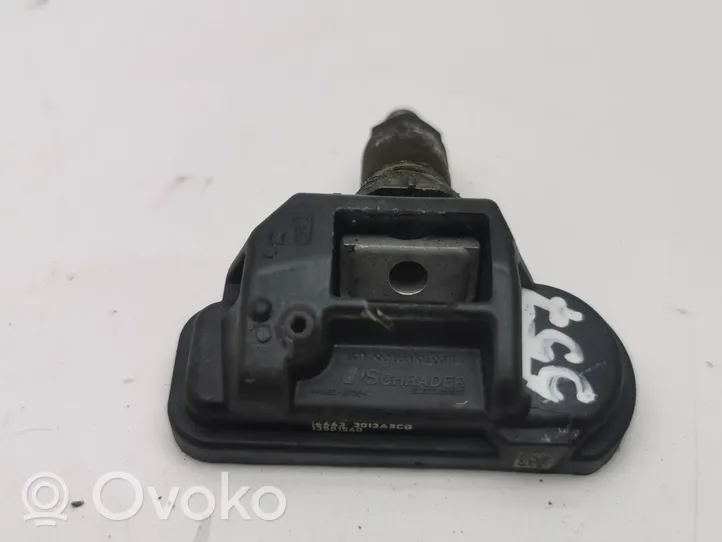 Opel Zafira C Tire pressure sensor 13581560