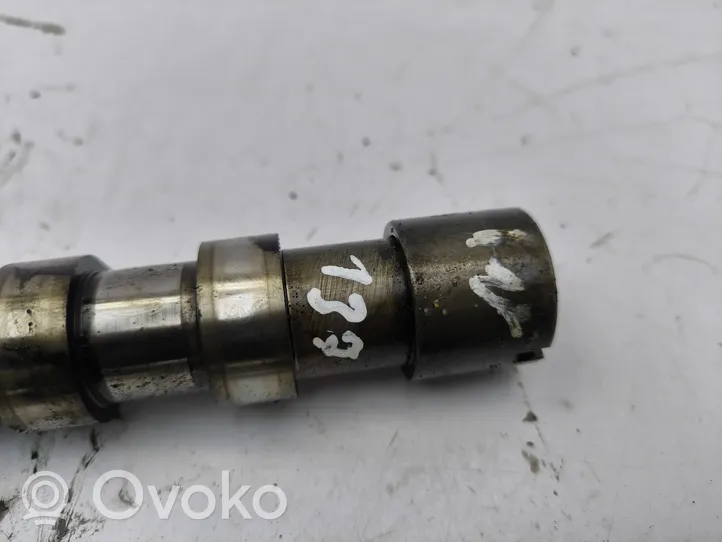 Volvo V50 Wałek rozrządu 9654973680F8