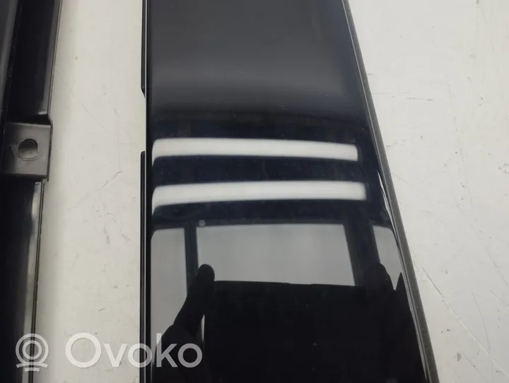 Audi Q2 - Verkleidung Türfenster Türscheibe hinten 81A839902