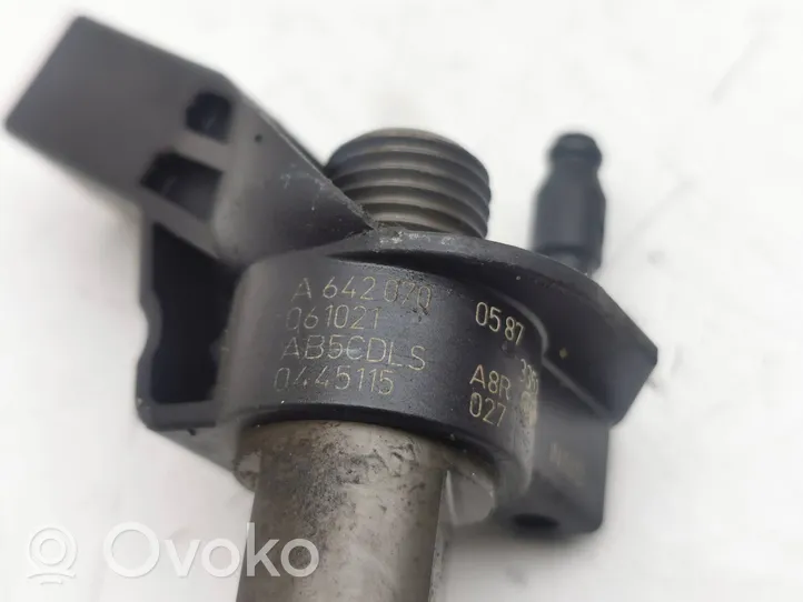 Jeep Grand Cherokee (WK) Injecteur de carburant A6420700587