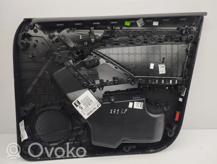 Audi Q3 F3 Apmušimas priekinių durų (obšifke) 83A971036T