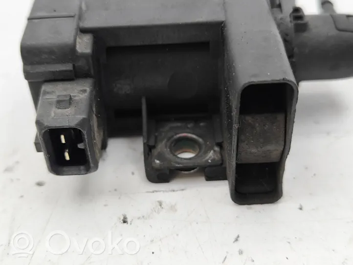 Opel Antara Valvola di depressione 25183170